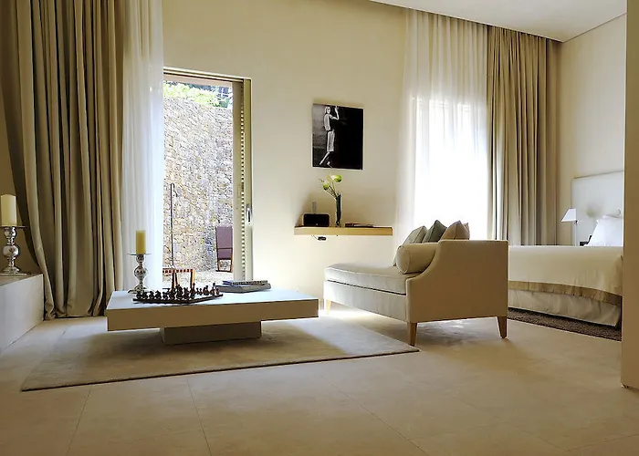 Отель Muse Saint Tropez - Small Luxury Hotels Of The World 5*