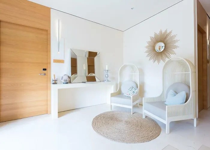 Отель Muse Saint Tropez - Small Luxury Hotels Of The World 5*